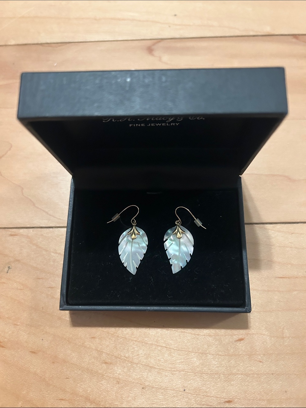14K Mother-of-Pearl Leaf Earrings